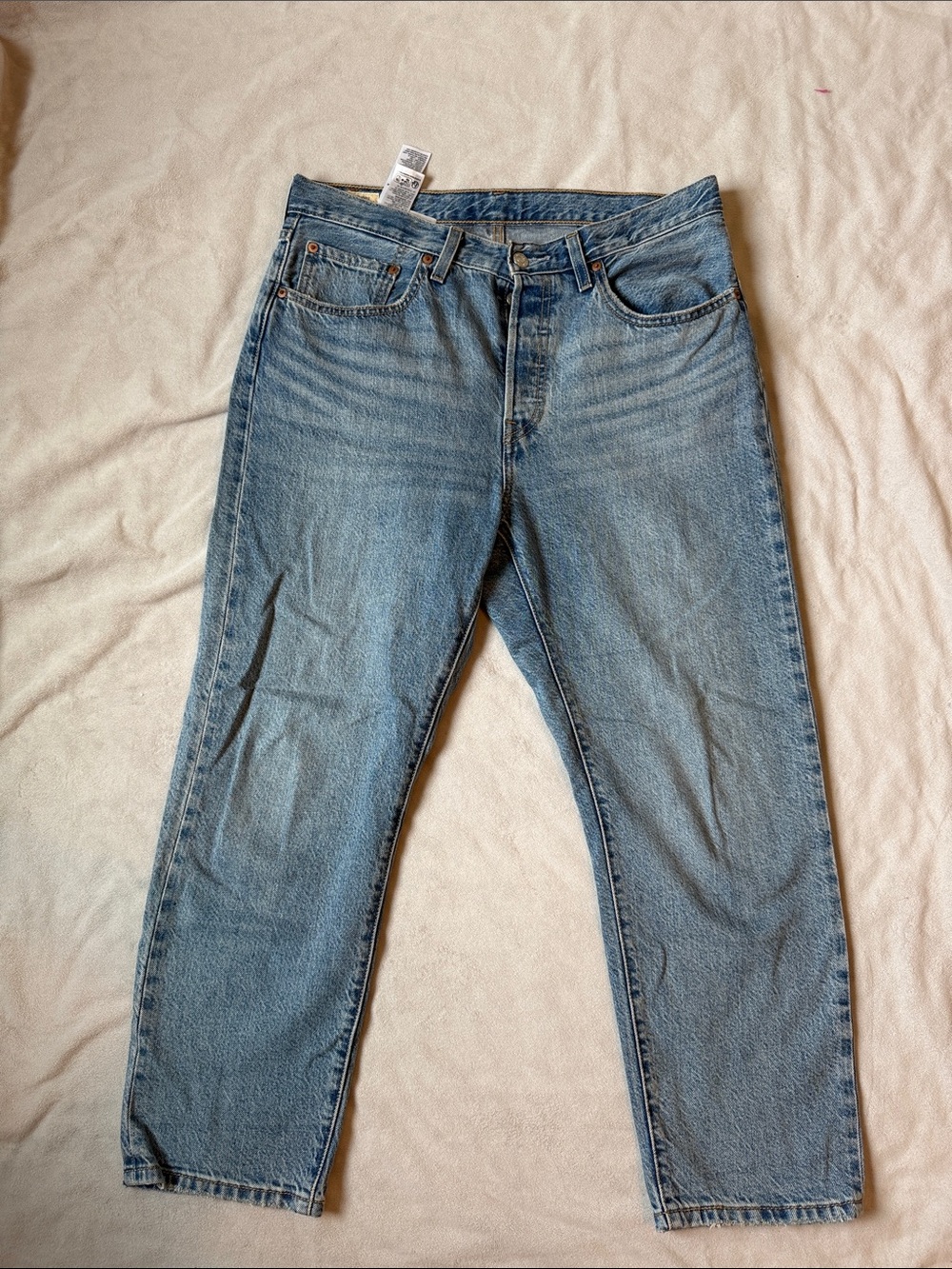 Levi’s Cropped Jeans